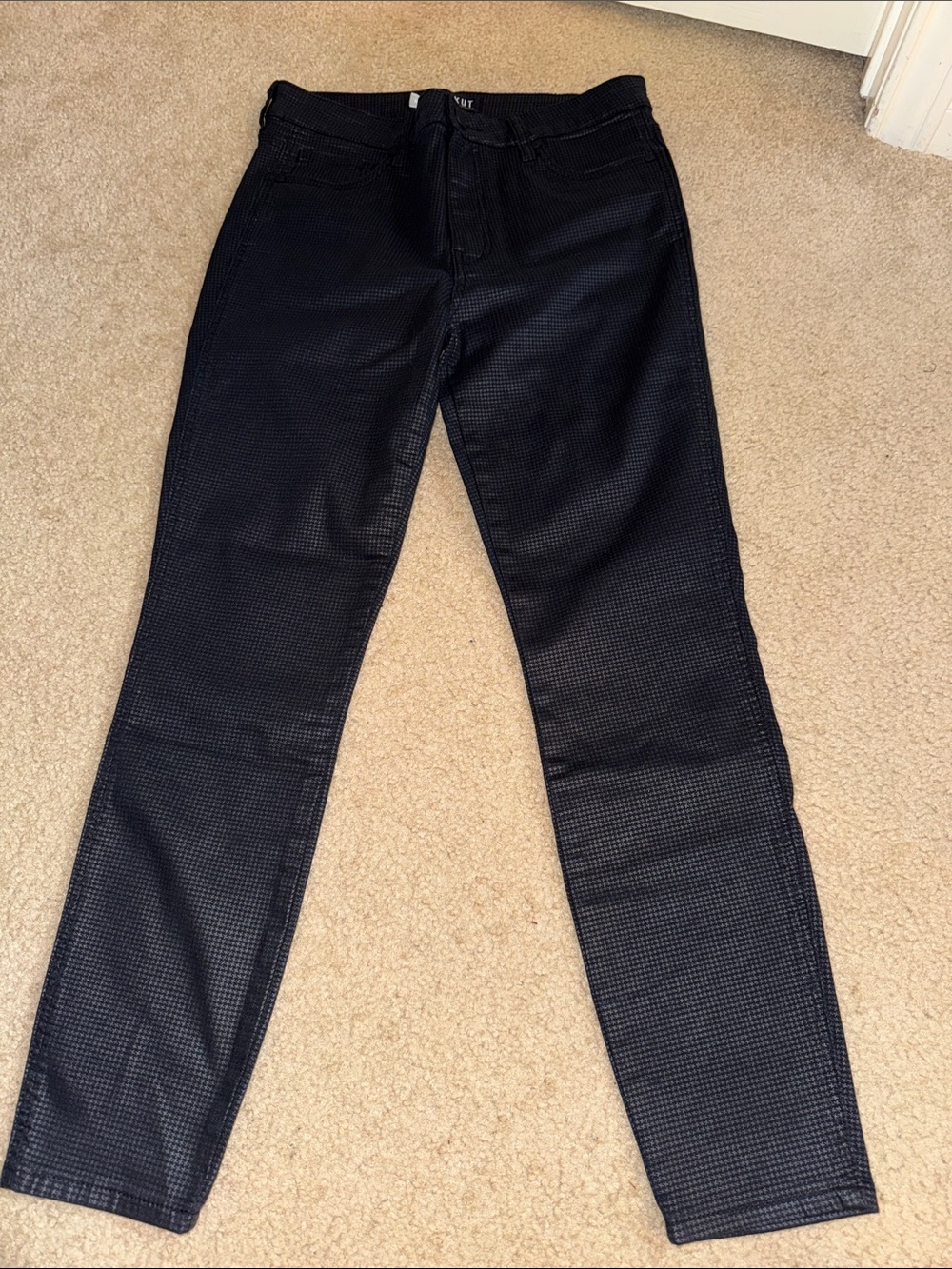 Kut from the Kloth - Black Houndstooth Skinny Pants - Size 10